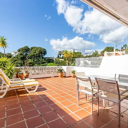 128 - Beautiful Townhouse With Pool, Daire *