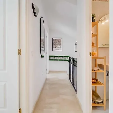 Daire 128 - Beautiful Townhouse With Pool, Benalmádena