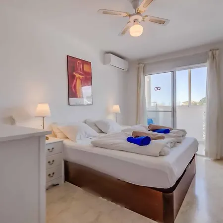 Daire 128 - Beautiful Townhouse With Pool,